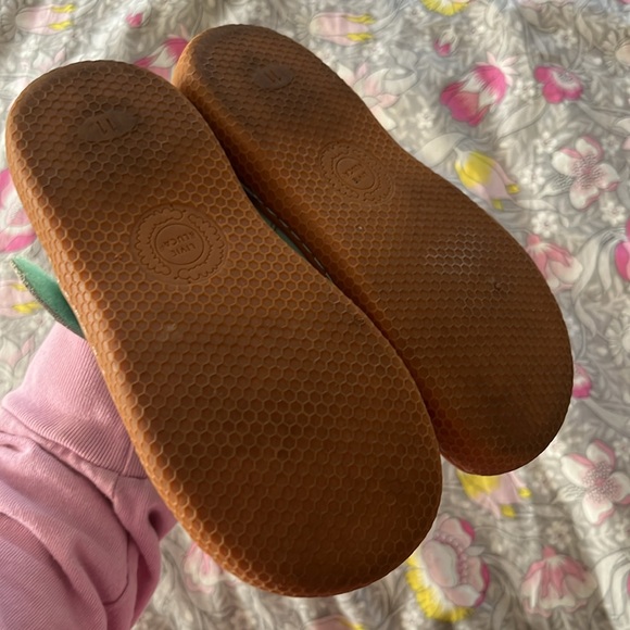 Livie and Luca Pio Pio Sandals - Picture 6 of 7